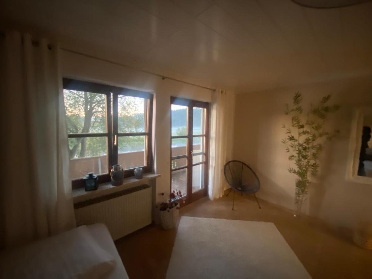 Idyllische Ferienwohnungen In Mossendorf Blick Zur Naab Бургленгенфелд Екстериор снимка